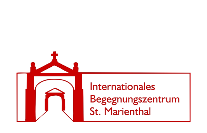 Man sieht das Logo des Internationales Begegnungszentrum St. Marienthal in rot - Link: Servicestelle BNE - Internat. Begegnungszentrum St. Marienthal in Ostritz (LK Görlitz und Bautzen)