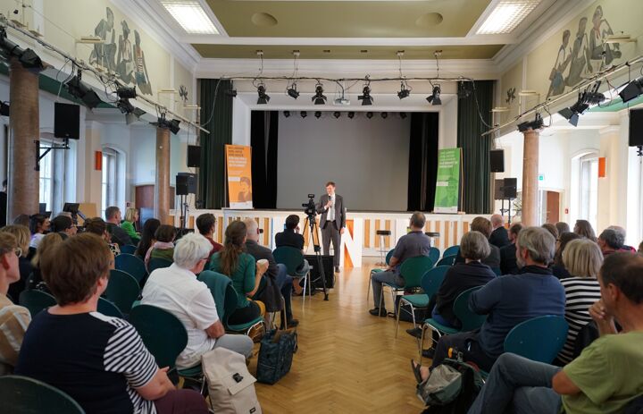 Kultusminister Conrad Clemens zu Gast