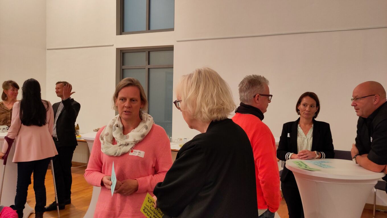 Landesarbeitsgemeinschaft BNE 2024 Austausch im Rahmen der Landesarbeitsgemeinschaft BNE