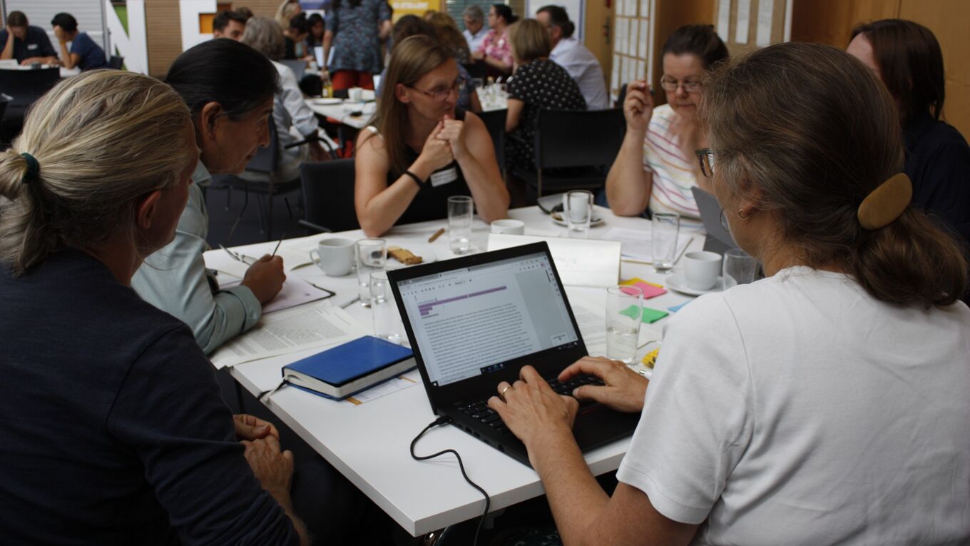 Arbeitsgruppe World Café beim Fachtag BNE