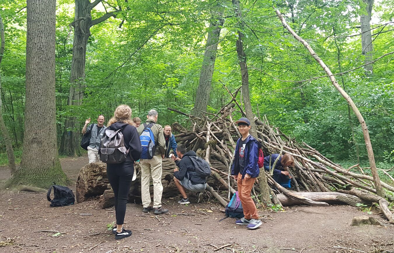 Seminar im Wald