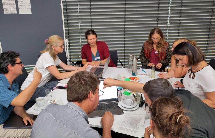 Arbeitsgruppe World Café beim Fachtag BNE, Tag 2
