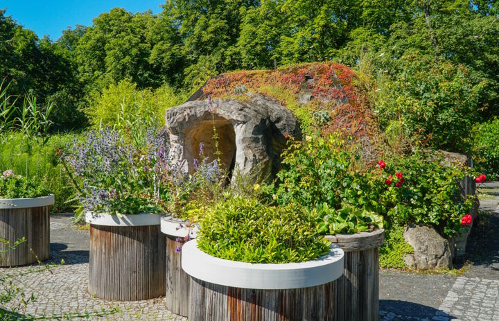 Duft- und Tastgarten im Botanischen Garten der Universität Leipzig,
Foto: Botanischer Garten der Universität Leipzig