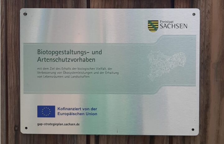 Förderplakette zum Biotopgestaltungs- und Artenschutzvorhaben