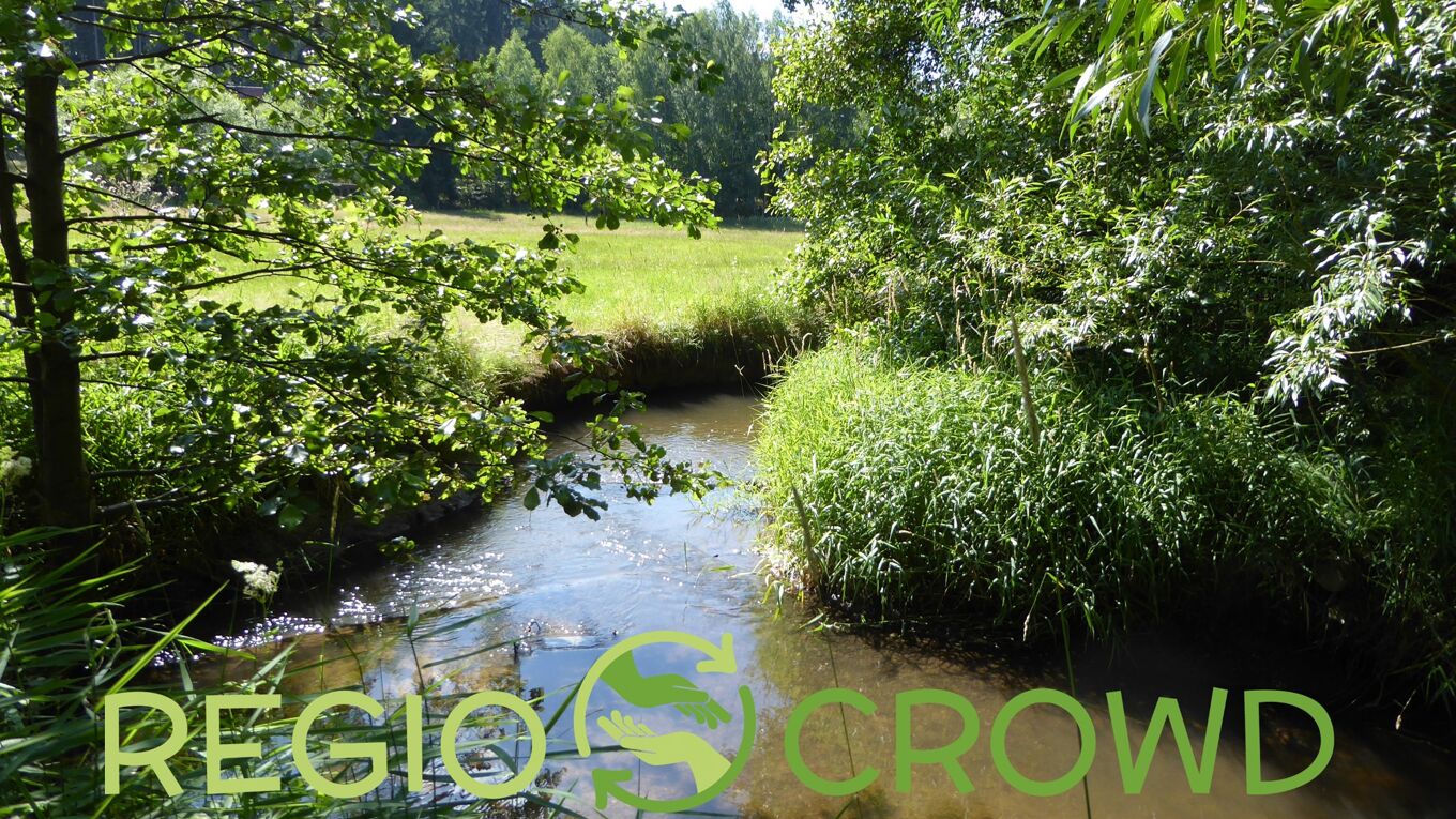 Fluss mit Logo RegioCrowd